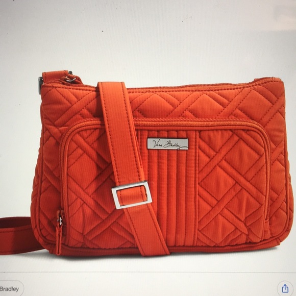 Vera Bradley Handbags - Vera Bradley little hipster crossbody bag.
